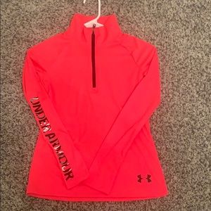 Like new-Girls Under Armour long sleeved shirt